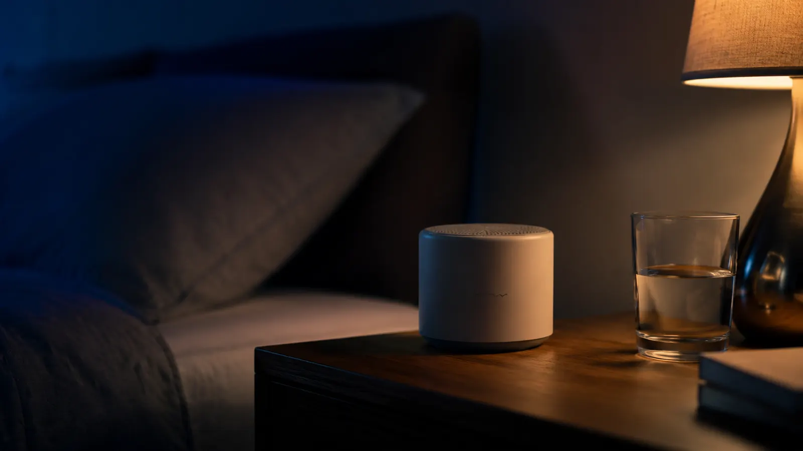 10 Reasons a White Noise Machine Helps Adults Sleep Through Noise and Anxiety